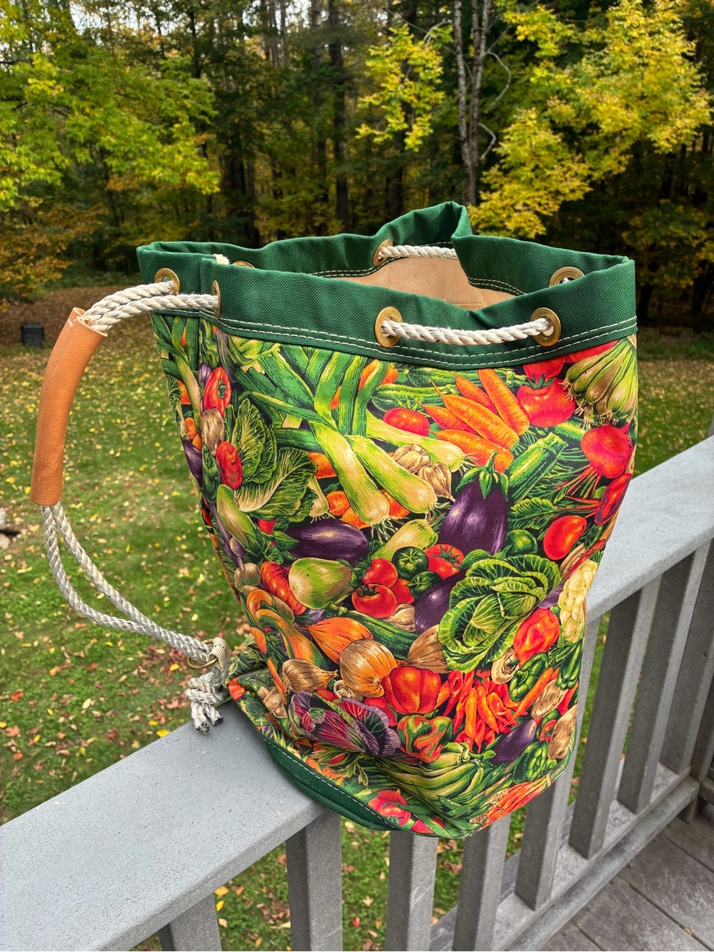 Vtg Goodwin Awning & Canvas Bath Maine Bucket Tote Duffle 1980s Vegetable Print